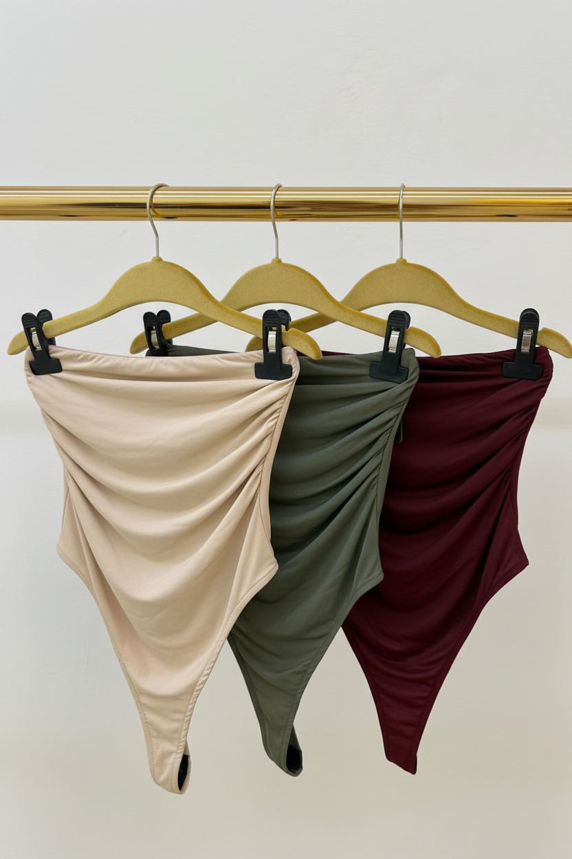 Body drappeggio su grucce estetiche