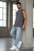 Canotta Grigia FashionLab con Modello