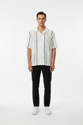 Modello camicia crochet bianca righe nere