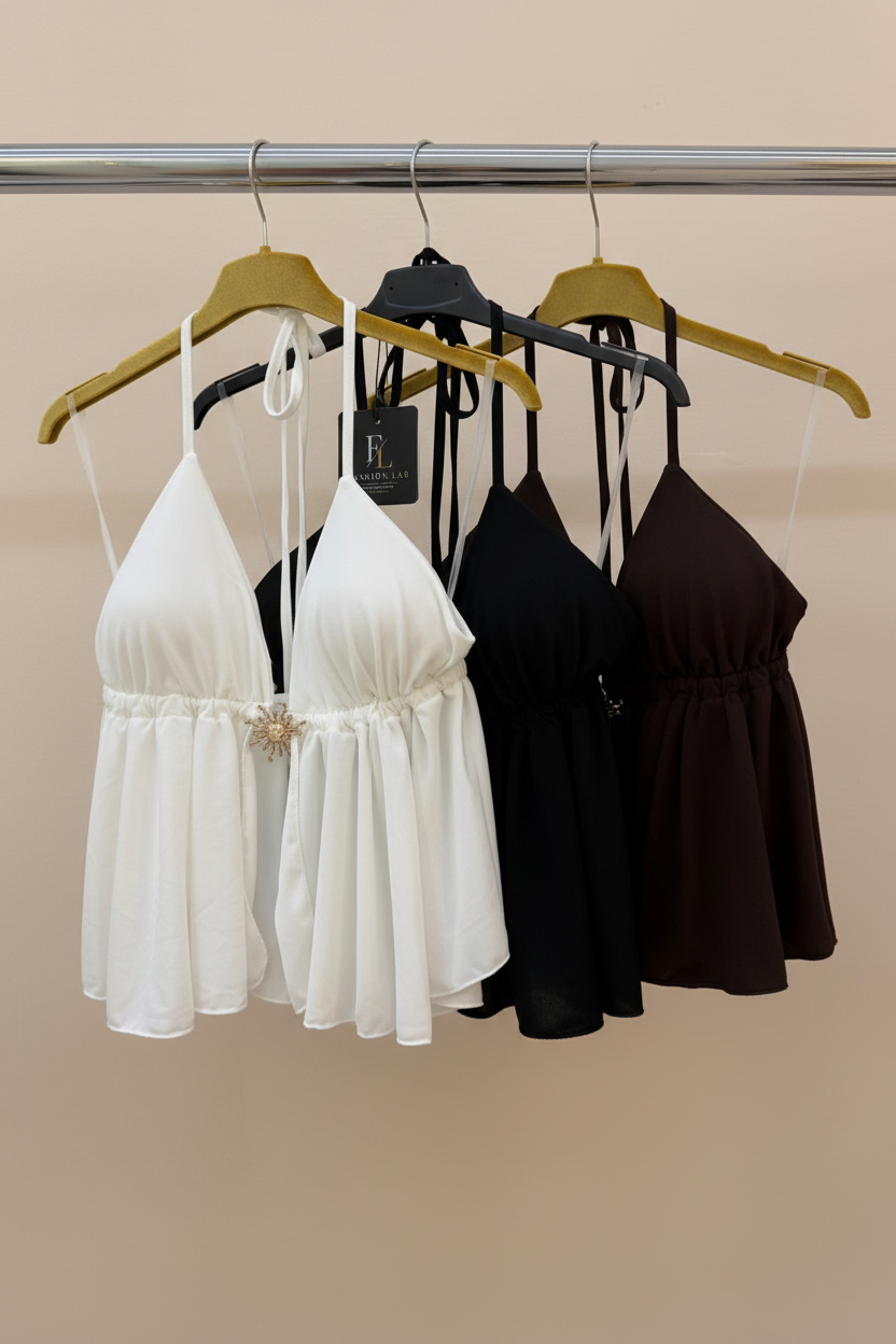 Top halter su grucce estetiche